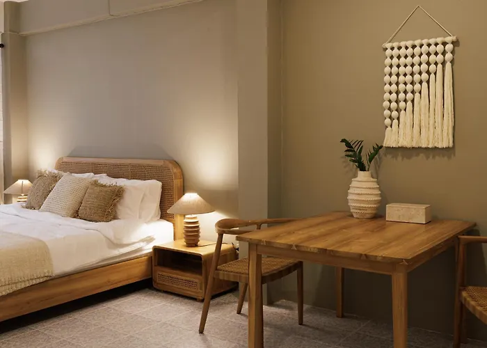 Baan Nuit Stayhouse Guest house 4*